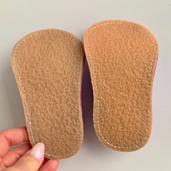 Puj Baby Unos booties Size 0-6 months - Picture 8 of 9